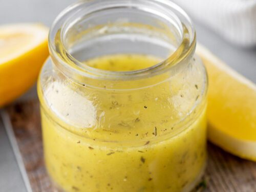 Honey Thyme Vinaigrette made with Temecula Olive Oil Company Olivum Extra Virgin Olive Oil & Honey Balsamico Bianco Vinegar Recipe