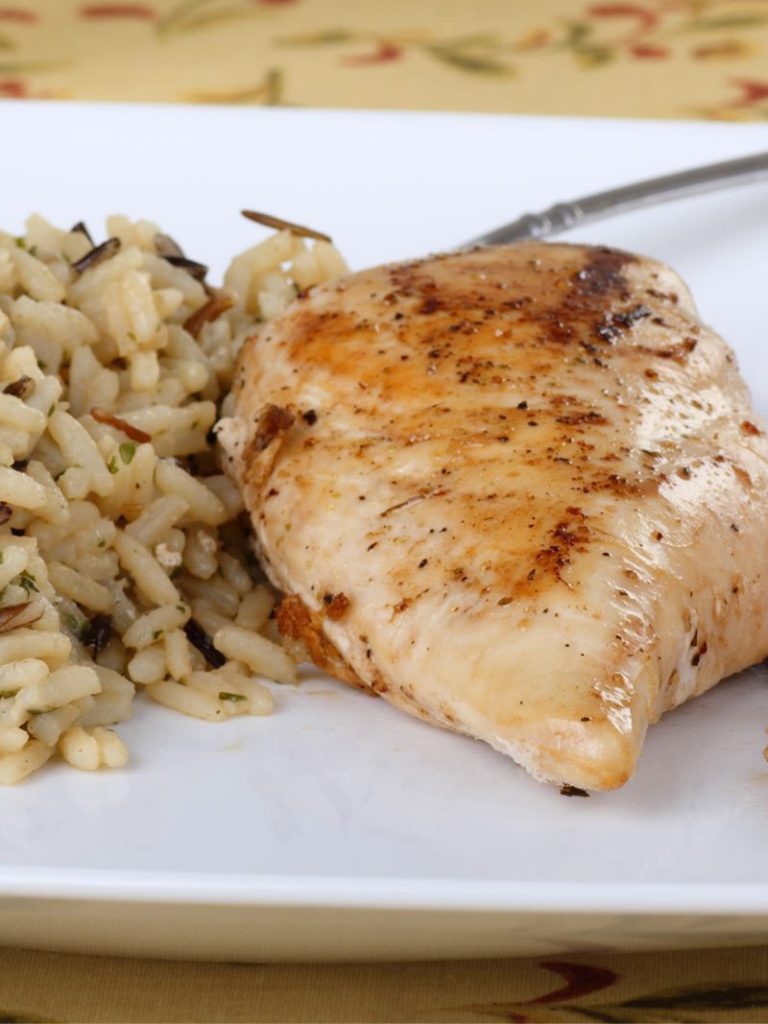 Vanilla Fig Chicken with Wild Rice Recipe